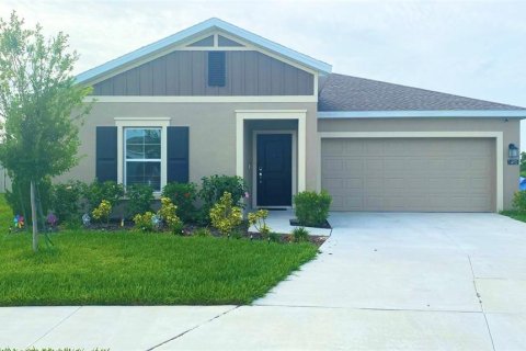 Casa en alquiler en Winter Haven, Florida, 3 dormitorios, 143.07 m2 № 1806571 - foto 1