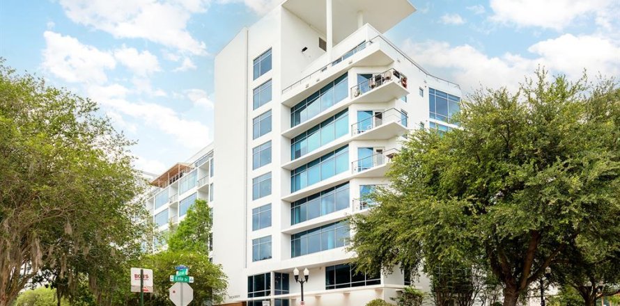 Condominio en Orlando, Florida, 2 dormitorios  № 2197153