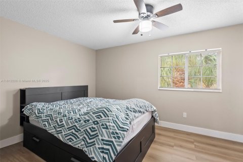 Copropriété à vendre à Hollywood, Floride: 2 chambres, 69.58 m2 № 1935604 - photo 7