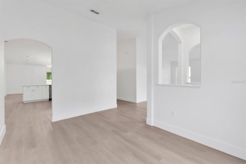 House in Kissimmee, Florida 4 bedrooms, 192.03 sq.m. № 2258692 - photo 12