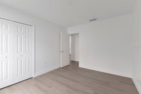 House in Kissimmee, Florida 4 bedrooms, 192.03 sq.m. № 2258692 - photo 29