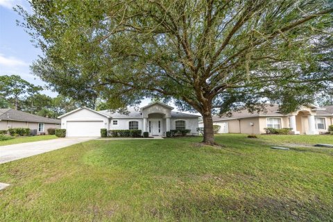 House in Palm Coast, Florida 3 bedrooms, 187.01 sq.m. № 2347632 - photo 23
