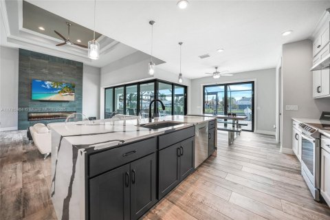 Casa en venta en Port Charlotte, Florida, 3 dormitorios, 196.67 m2 № 1708226 - foto 7