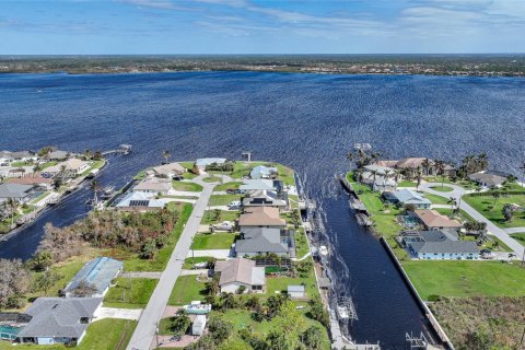 Casa en venta en Port Charlotte, Florida, 3 dormitorios, 196.67 m2 № 1708226 - foto 20