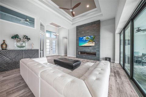 Casa en venta en Port Charlotte, Florida, 3 dormitorios, 196.67 m2 № 1708226 - foto 5