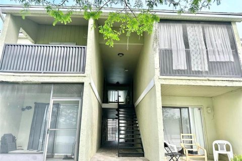 Condo in Altamonte Springs, Florida, 3 bedrooms  № 1740423 - photo 2