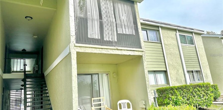 Condominio en Altamonte Springs, Florida, 3 dormitorios № 1740423