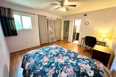 Condo in Altamonte Springs, Florida, 3 bedrooms  № 1740423 - photo 16