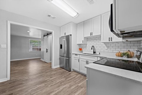 Villa ou maison à vendre à Tampa, Floride: 3 chambres, 124.02 m2 № 2138886 - photo 7