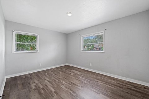 Villa ou maison à vendre à Tampa, Floride: 3 chambres, 124.02 m2 № 2138886 - photo 16