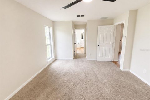 Casa en venta en Summerfield, Florida, 3 dormitorios, 166.67 m2 № 2129397 - foto 8