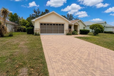 Casa en Summerfield, Florida 3 dormitorios, 166.67 m2 № 2129397