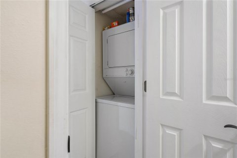 Condo in Saint Petersburg, Florida, 1 bedroom  № 1197974 - photo 19