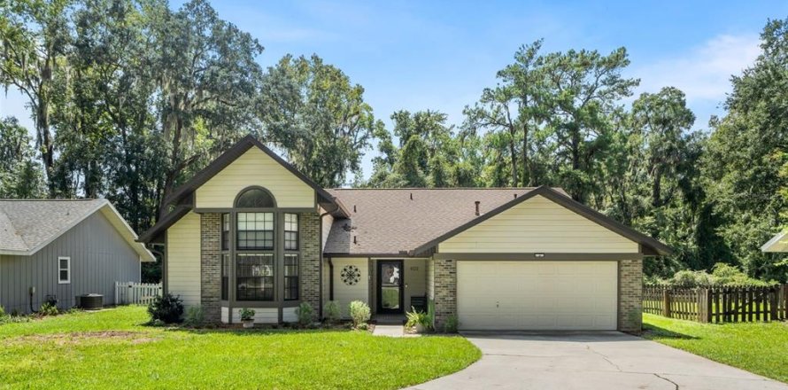 Villa ou maison à Gainesville, Floride 3 chambres, 138.61 m2 № 2355733