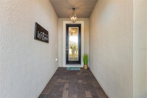 House in Sarasota, Florida 3 bedrooms, 230.68 sq.m. № 2151740 - photo 5