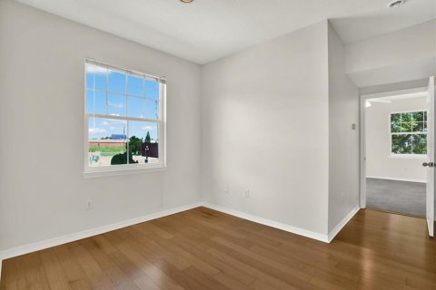 Condo in Tampa, Florida, 2 bedrooms  № 2379377 - photo 13
