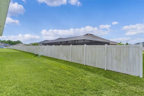 House in The Villages, Florida 2 bedrooms, 87.89 sq.m. № 2126936 - photo 30