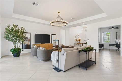 House in WELLEN PARK in Venice, Florida 3 bedrooms, 246.28 sq.m. № 2152191 - photo 7