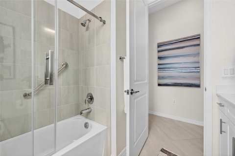 House in WELLEN PARK in Venice, Florida 3 bedrooms, 246.28 sq.m. № 2152191 - photo 30