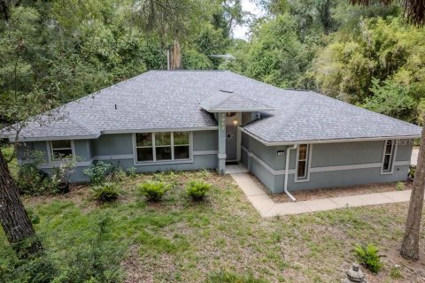 Villa ou maison à Dunnellon, Floride 3 chambres, 178.47 m2 № 2104492