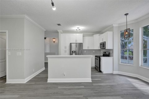 Casa en venta en Coral Springs, Florida, 3 dormitorios, 186.45 m2 № 1856943 - foto 19