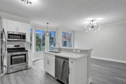 Casa en venta en Coral Springs, Florida, 3 dormitorios, 186.45 m2 № 1856943 - foto 15