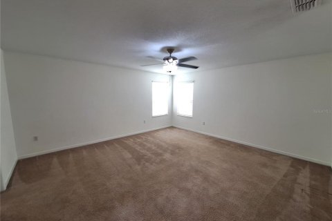 Villa ou maison à louer à Punta Gorda, Floride: 3 chambres, 218.23 m2 № 2414959 - photo 12
