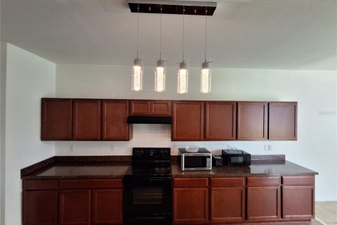 Villa ou maison à louer à Punta Gorda, Floride: 3 chambres, 218.23 m2 № 2414959 - photo 6