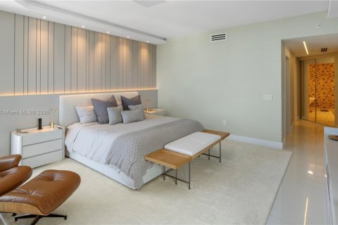 Copropriété à vendre à North Miami Beach, Floride: 2 chambres, 182.27 m2 № 1979590 - photo 18