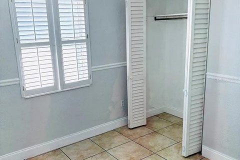 Villa ou maison à louer à Saint Petersburg, Floride: 3 chambres, 101.26 m2 № 2418878 - photo 11
