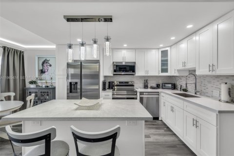 Copropriété à vendre à Boca Raton, Floride: 2 chambres, 78.04 m2 № 2027257 - photo 10