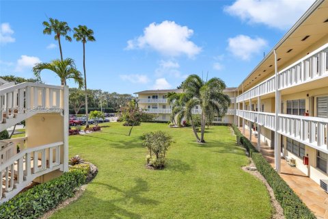 Copropriété à vendre à Boca Raton, Floride: 2 chambres, 78.04 m2 № 2027257 - photo 4