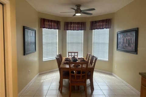 Villa ou maison à vendre à Haines City, Floride: 4 chambres, 170.29 m2 № 2099333 - photo 5