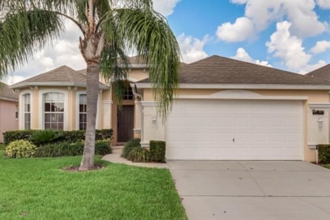House in Haines City, Florida 4 bedrooms, 170.29 sq.m. № 2099333