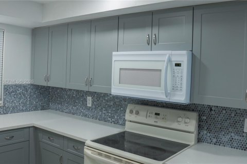 Condominio en alquiler en Davie, Florida, 2 dormitorios, 72 m2 № 2057483 - foto 4