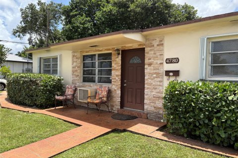 House in Miami, Florida 3 bedrooms, 99.03 sq.m. № 1788704 - photo 2