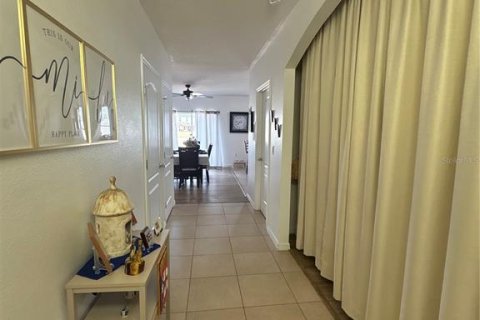 Villa ou maison à vendre à Winter Haven, Floride: 4 chambres, 234.67 m2 № 2216198 - photo 30