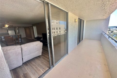 Condo in Hudson, Florida, 2 bedrooms  № 1598090 - photo 8