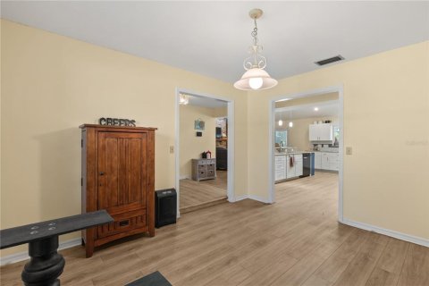 Casa en venta en Deltona, Florida, 4 dormitorios, 200.2 m2 № 1876111 - foto 14