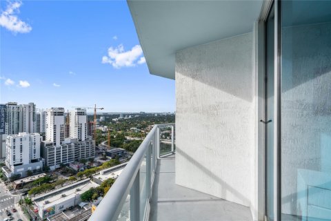 Condo in Miami, Florida, 2 bedrooms № 2052796 - photo 22