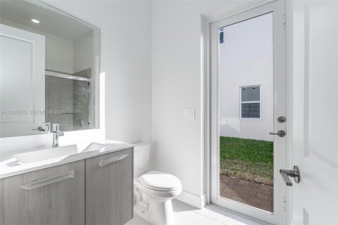 Casa en venta en Davie, Florida, 4 dormitorios, 274.25 m2 № 2053341 - foto 8