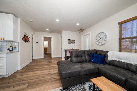 Casa en venta en Seminole, Florida, 3 dormitorios, 143.16 m2 № 1733838 - foto 10