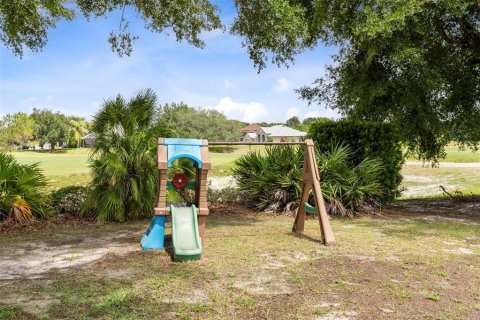 Villa ou maison à vendre à Sorrento, Floride: 4 chambres, 184.88 m2 № 2148709 - photo 24
