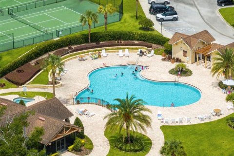 Villa ou maison à vendre à Sorrento, Floride: 4 chambres, 184.88 m2 № 2148709 - photo 28