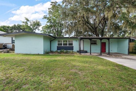 Casa en venta en Ocala, Florida, 4 dormitorios, 176.33 m2 № 1866380 - foto 1