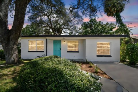 Villa ou maison à vendre à Tampa, Floride: 4 chambres, 112.6 m2 № 1909198 - photo 1