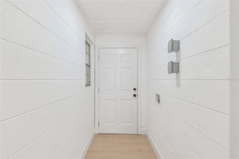 Villa ou maison à vendre à Tampa, Floride: 4 chambres, 112.6 m2 № 1909198 - photo 28