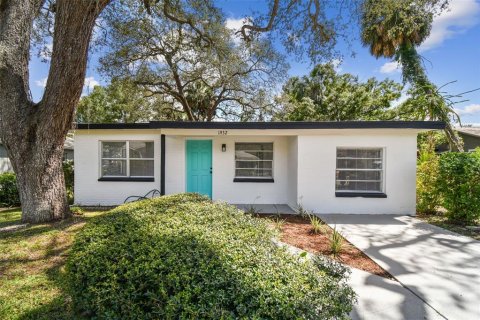 Villa ou maison à vendre à Tampa, Floride: 4 chambres, 112.6 m2 № 1909198 - photo 3