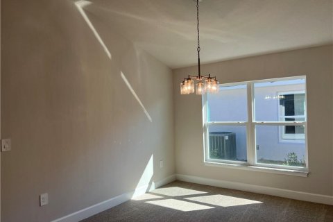 Villa ou maison à louer à St. Lucie, Floride: 3 chambres, 163.97 m2 № 2309113 - photo 6
