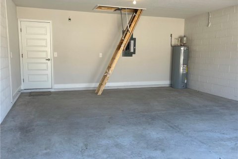 Villa ou maison à louer à St. Lucie, Floride: 3 chambres, 163.97 m2 № 2309113 - photo 25